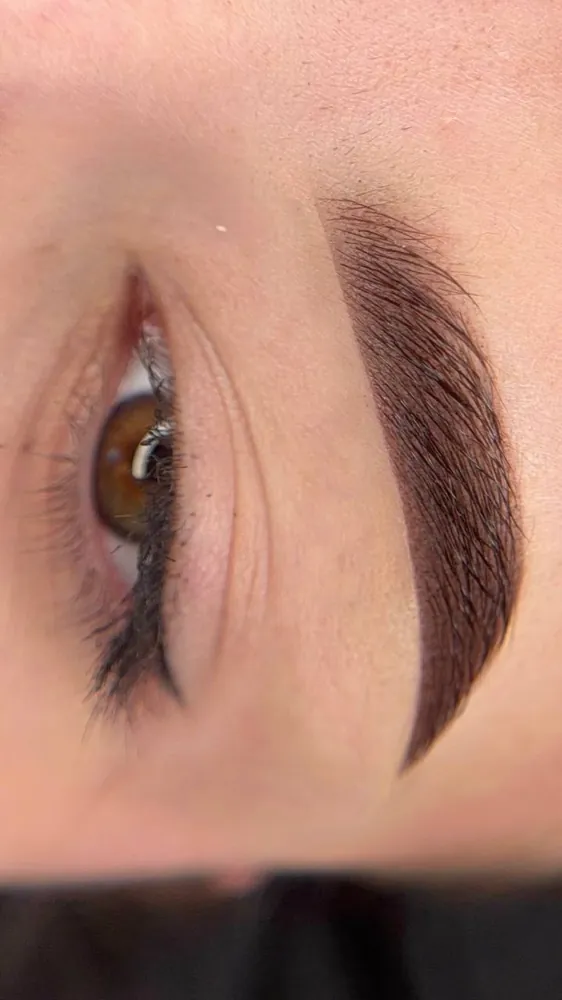 Ombre powder brows by Kate Kanner, light front and defined tail